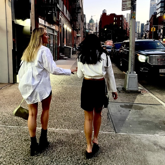 Meet your Posher, Ellie - Picture 3 of 3